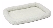 Load image into Gallery viewer, Midwest 12X18 IN. QUIET TIME BED