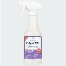 Load image into Gallery viewer, Wondercide Flea & Tick Spray - Rosemary Scent 16oz