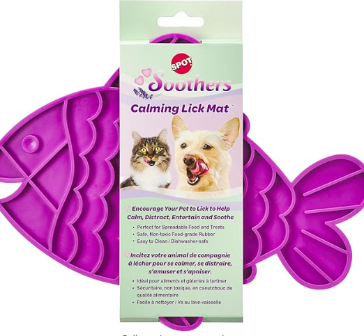SPOT LICK MAT FISH